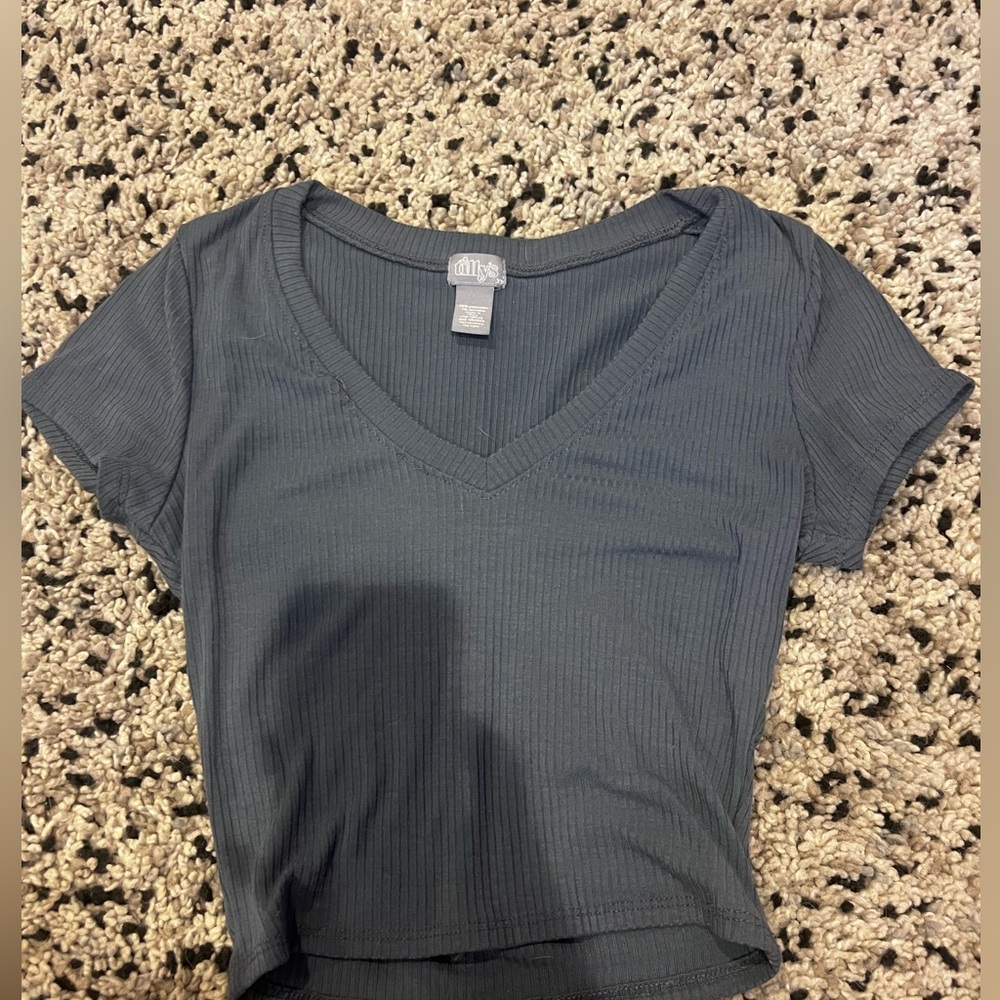 blue tilly’s crop top